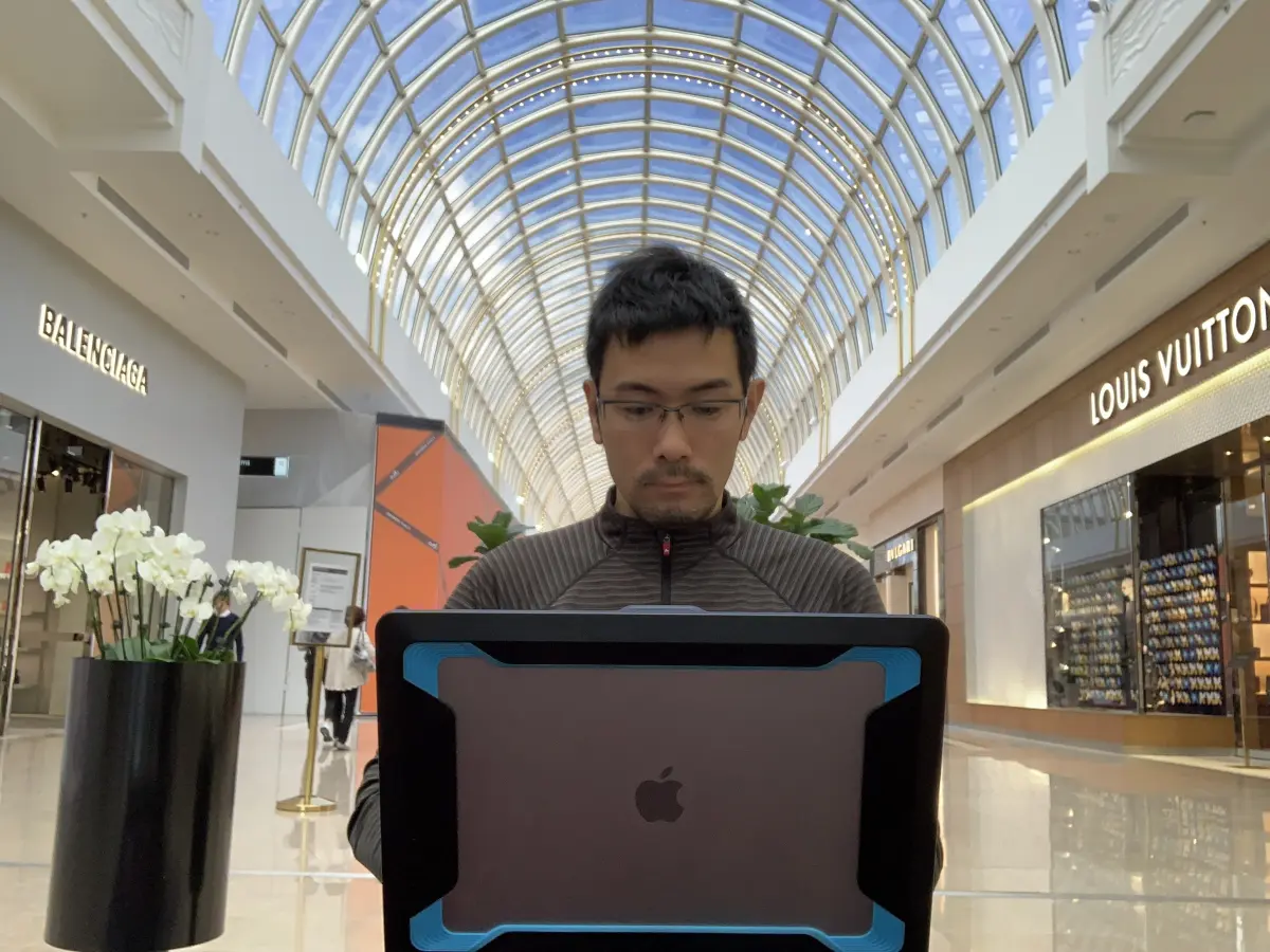 ショッピングモール